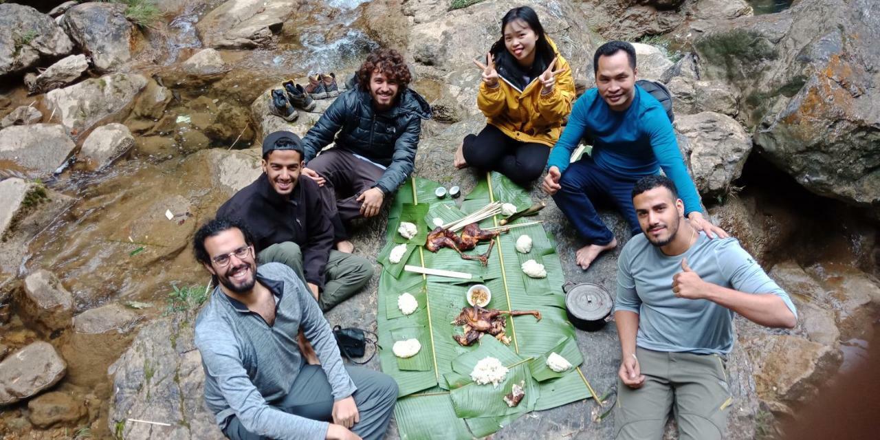 Ha Giang Riverside Hostel & Tour Zewnętrze zdjęcie