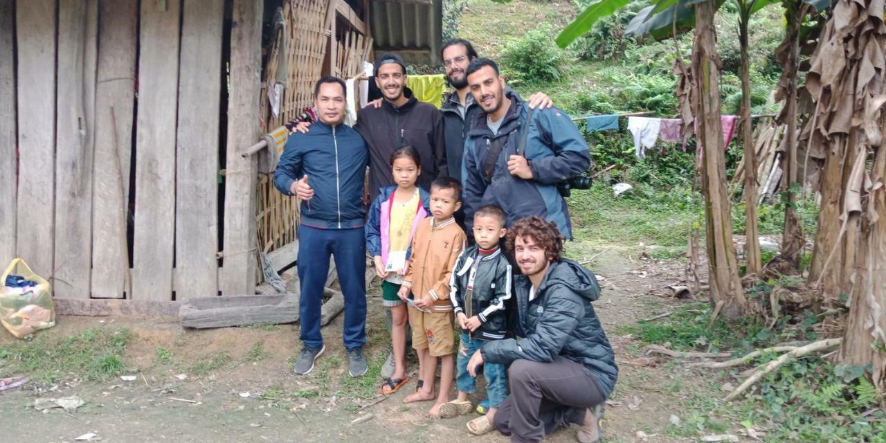 Ha Giang Riverside Hostel & Tour Zewnętrze zdjęcie