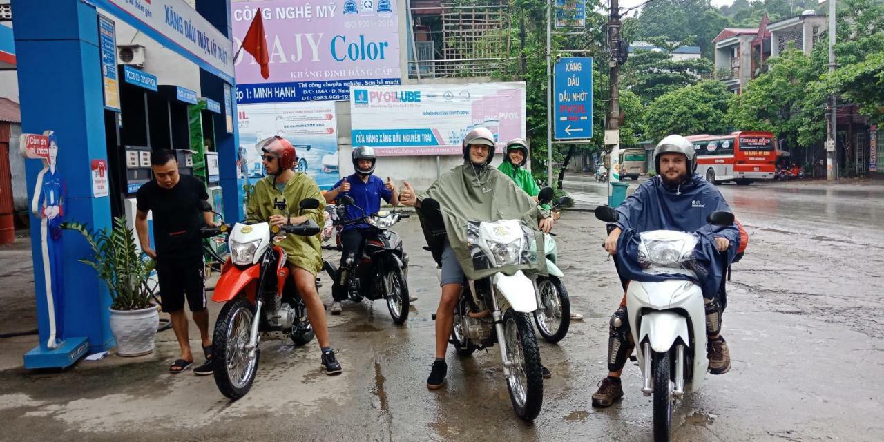 Ha Giang Riverside Hostel & Tour Zewnętrze zdjęcie