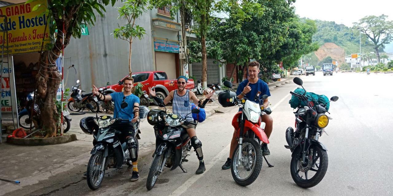 Ha Giang Riverside Hostel & Tour Zewnętrze zdjęcie
