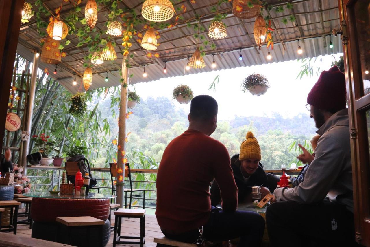 Ha Giang Riverside Hostel & Tour Zewnętrze zdjęcie