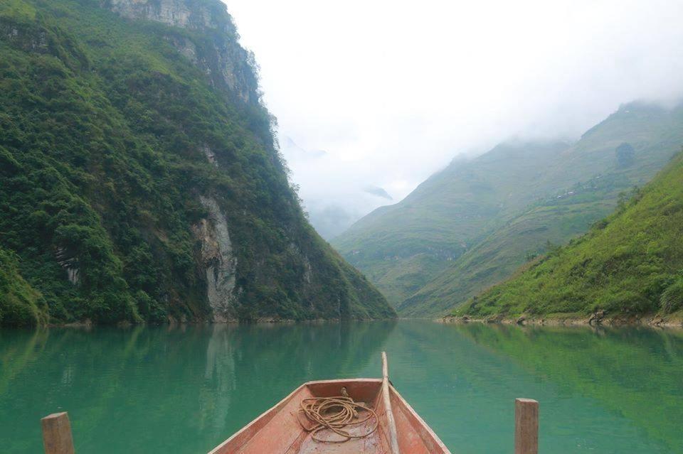 Ha Giang Riverside Hostel & Tour Zewnętrze zdjęcie